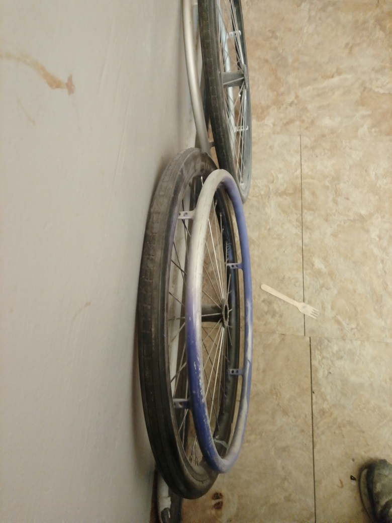 Used wheelchair tires - photo 5