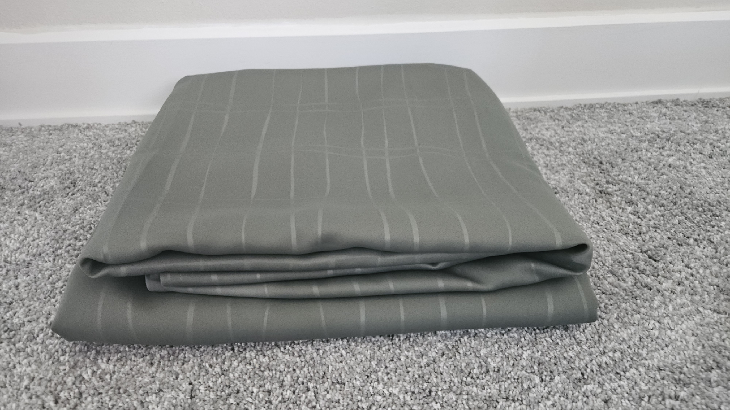 IKEA Praktlysa Curtain, 145x250 cm