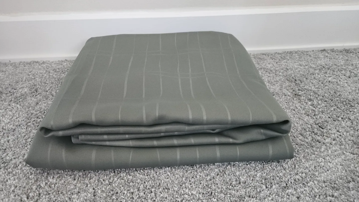 IKEA Praktlysa Curtain, 145x250 cm thumbnail