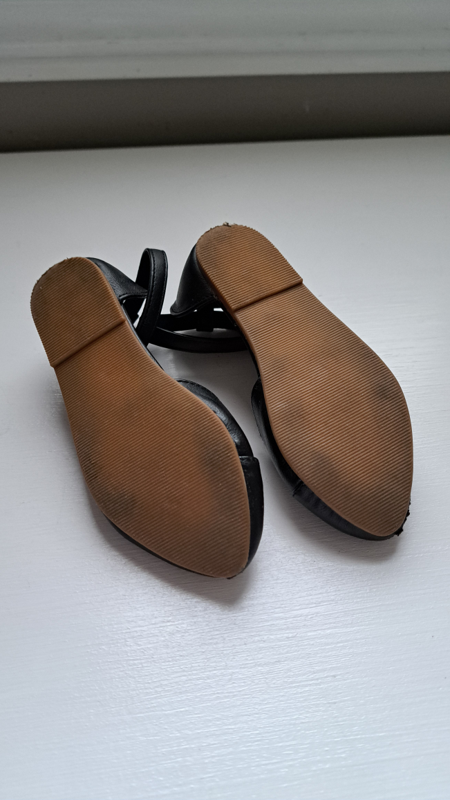 Old Navy Girls' Black Ankle Strap Flats - Size 9 - photo 5