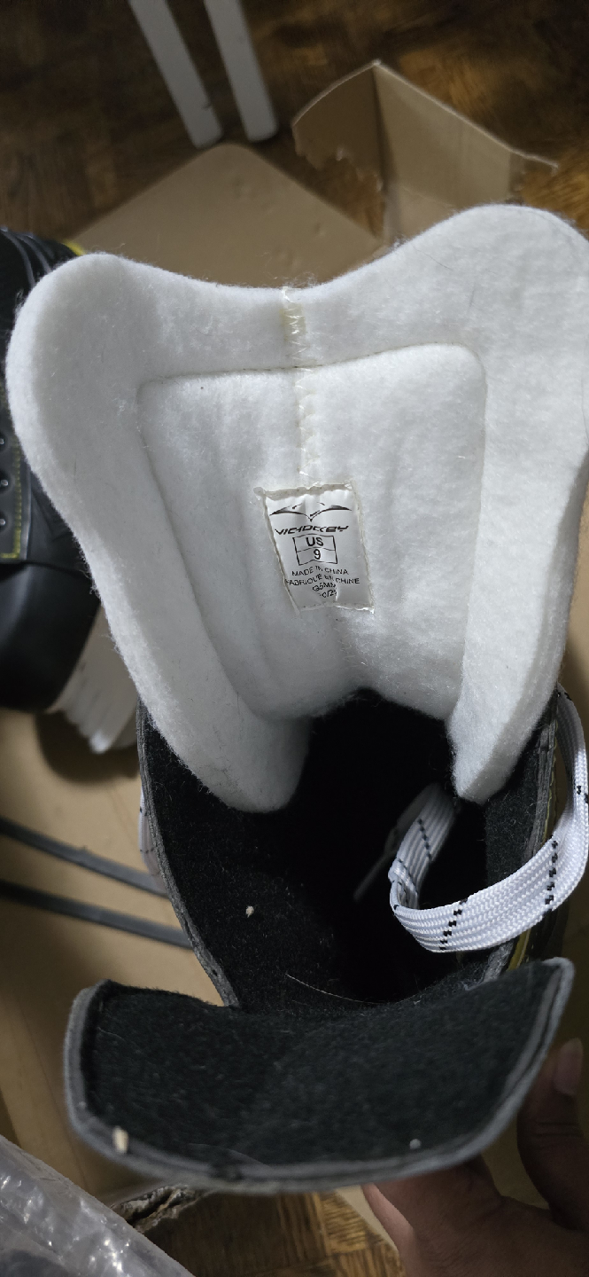 Victory H11VSKC17 Hockey Skates - US Size 9 - photo 2