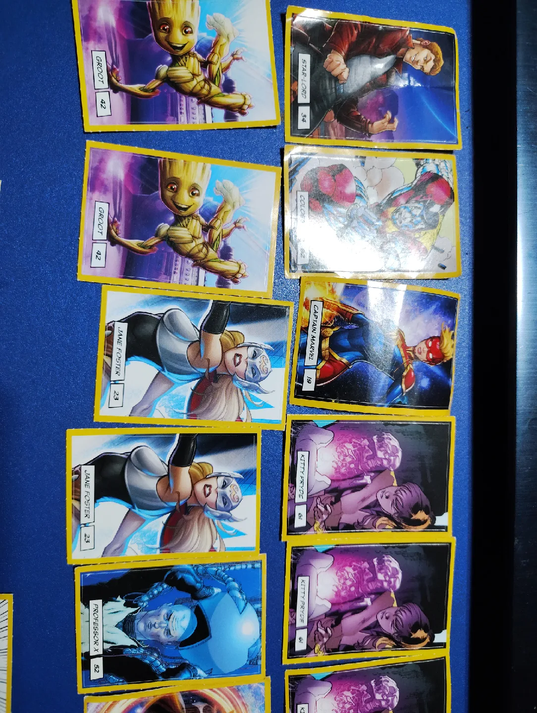 Marvel Be A Hero Stickers image indicator(2)