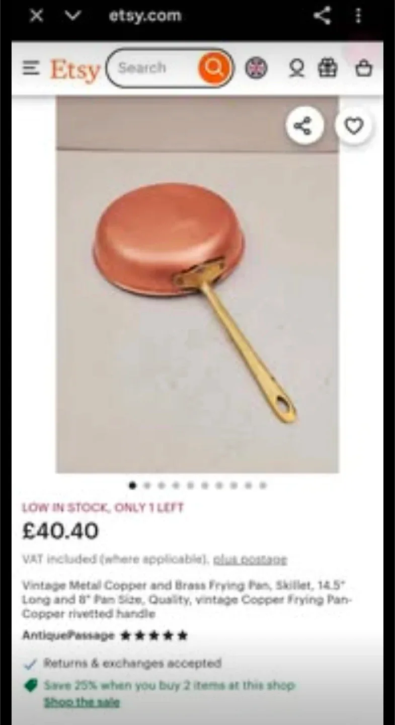 2 Vintage Copper Skillets with Brass Handles image indicator(8)