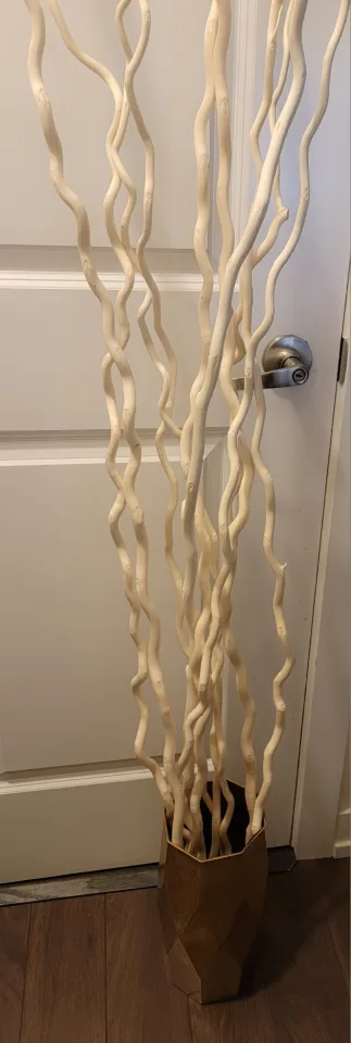 Decorative Branches in Gold Vase image indicator(3)