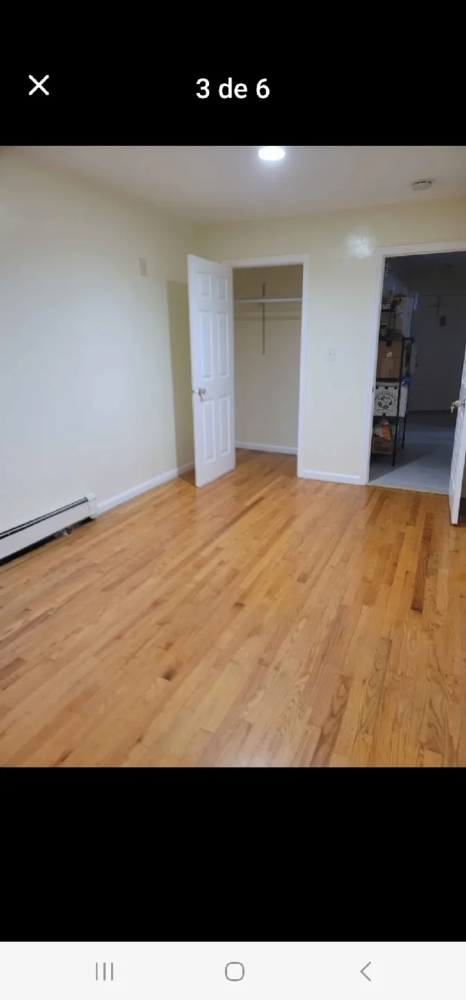 Se Renta Un Cuarto Para Dos Personas Hombres o una pareja image indicator(3)