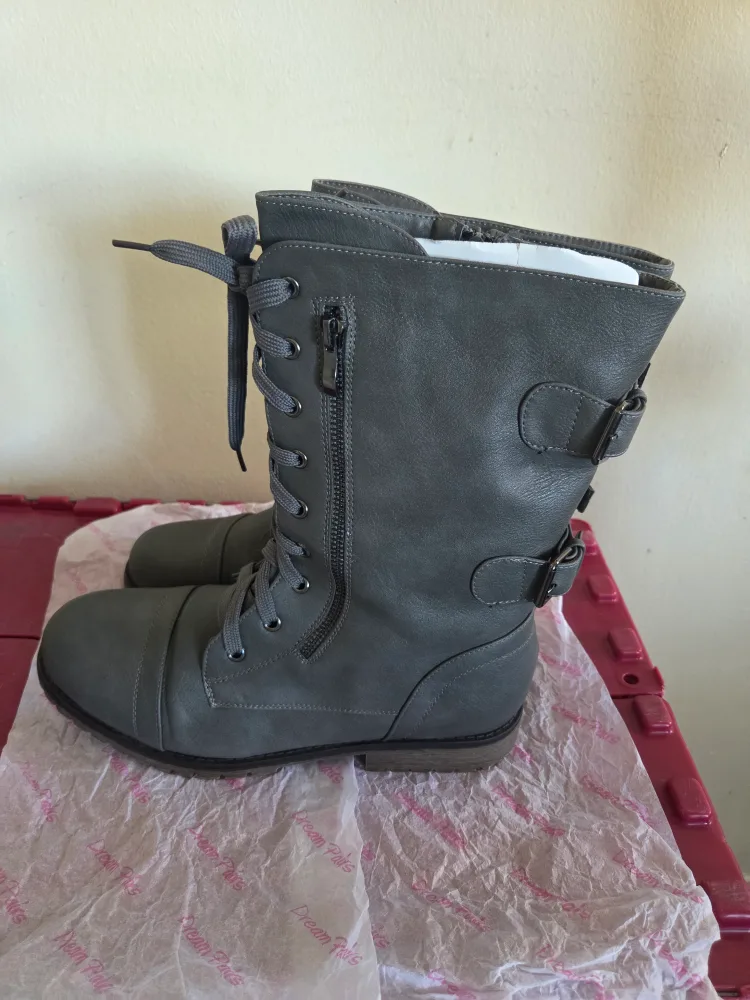 Dream Pairs Gray Lace-Up Boots, Size 12 image indicator(3)