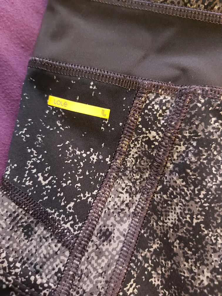 Lole XS/TP Leggings - Born in Montreal image indicator(3)