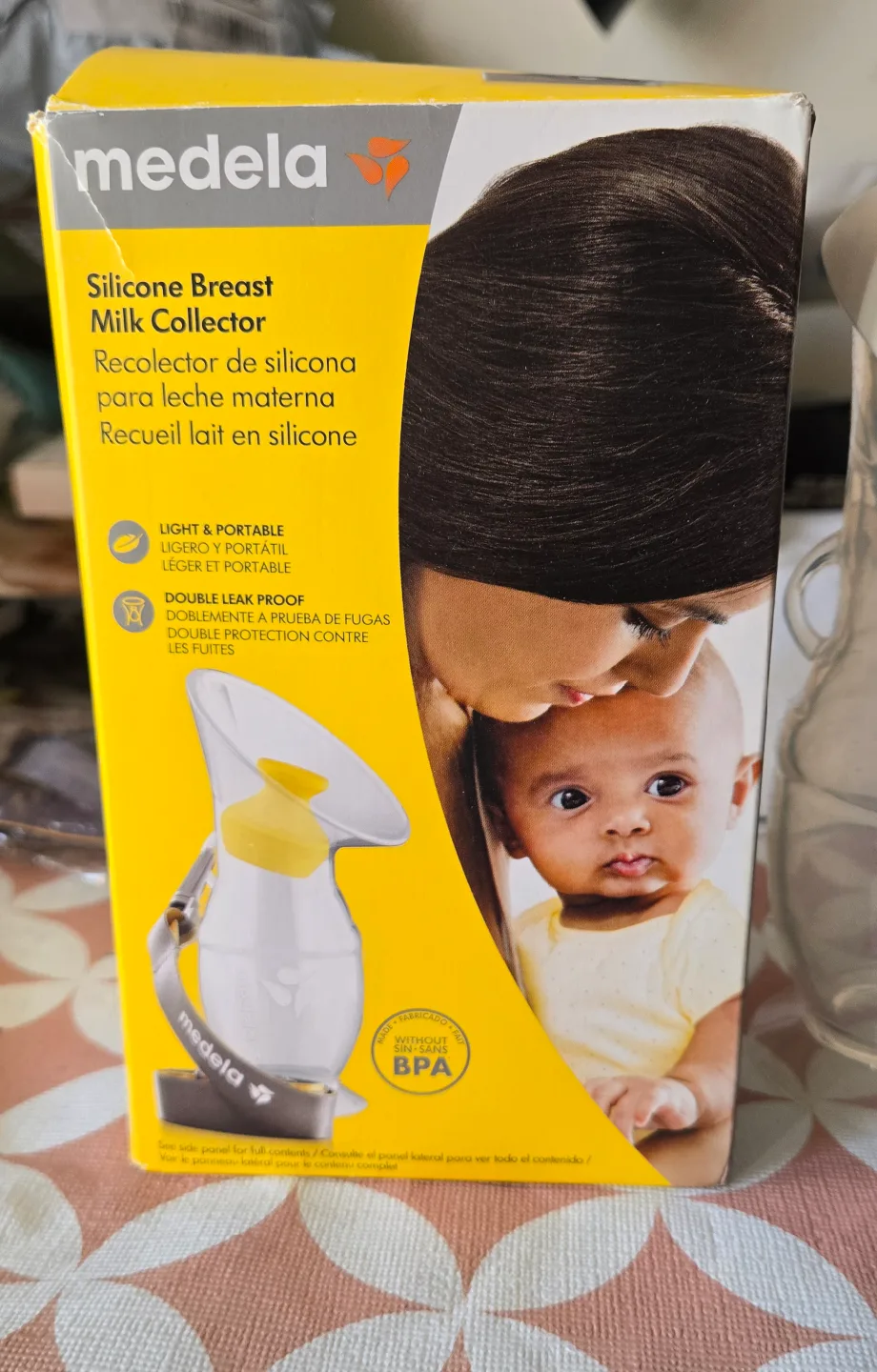 Medela Silicone Breast Milk Collector image indicator(2)