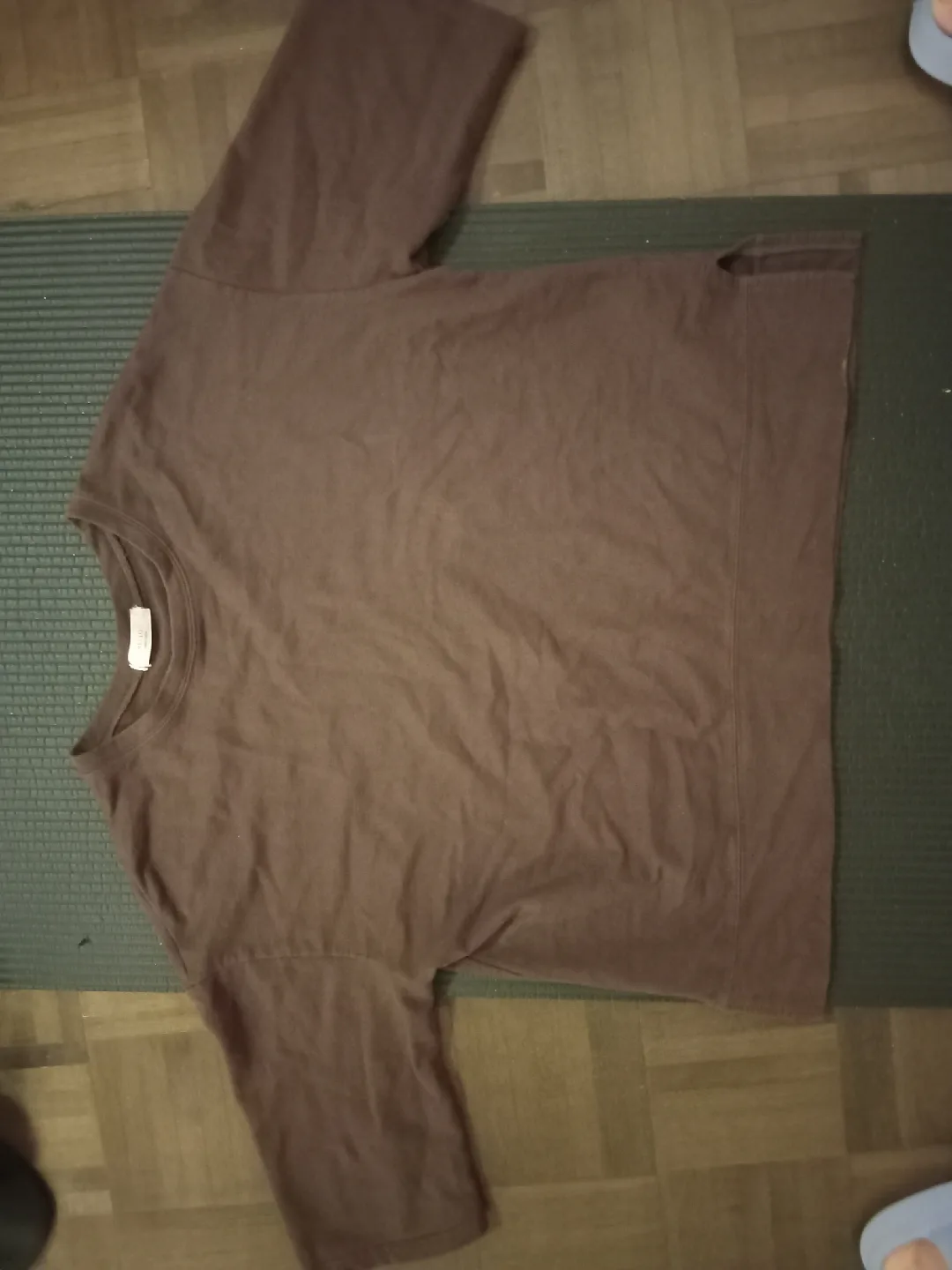 Hello Made in Korea Brown Top thumbnail