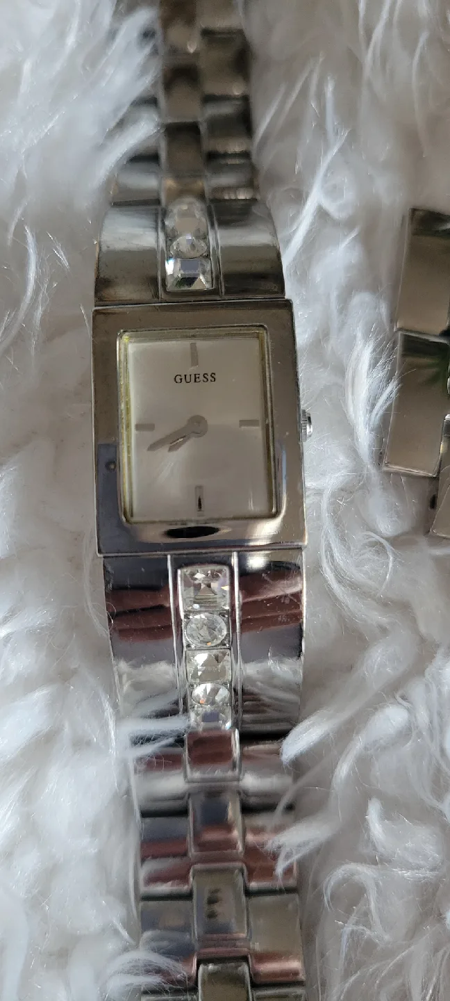 Guess Women's Silver Watch image indicator(2)