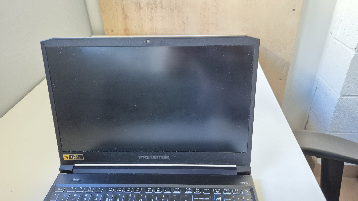 Acer Predator Helios 300 Gaming Laptop - photo 3