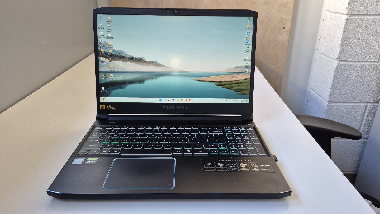 Acer Predator Helios 300 Gaming Laptop