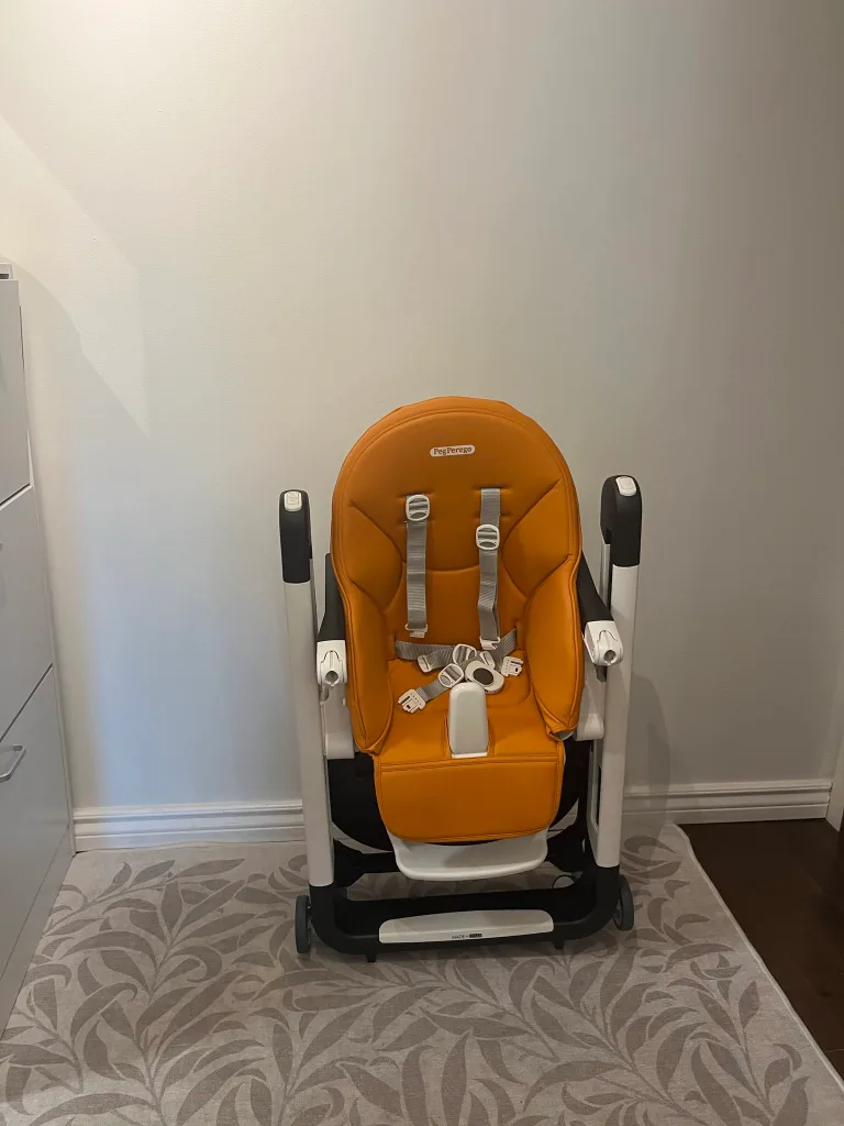 Peg Perego Siesta High Chair - Orange image indicator(9)