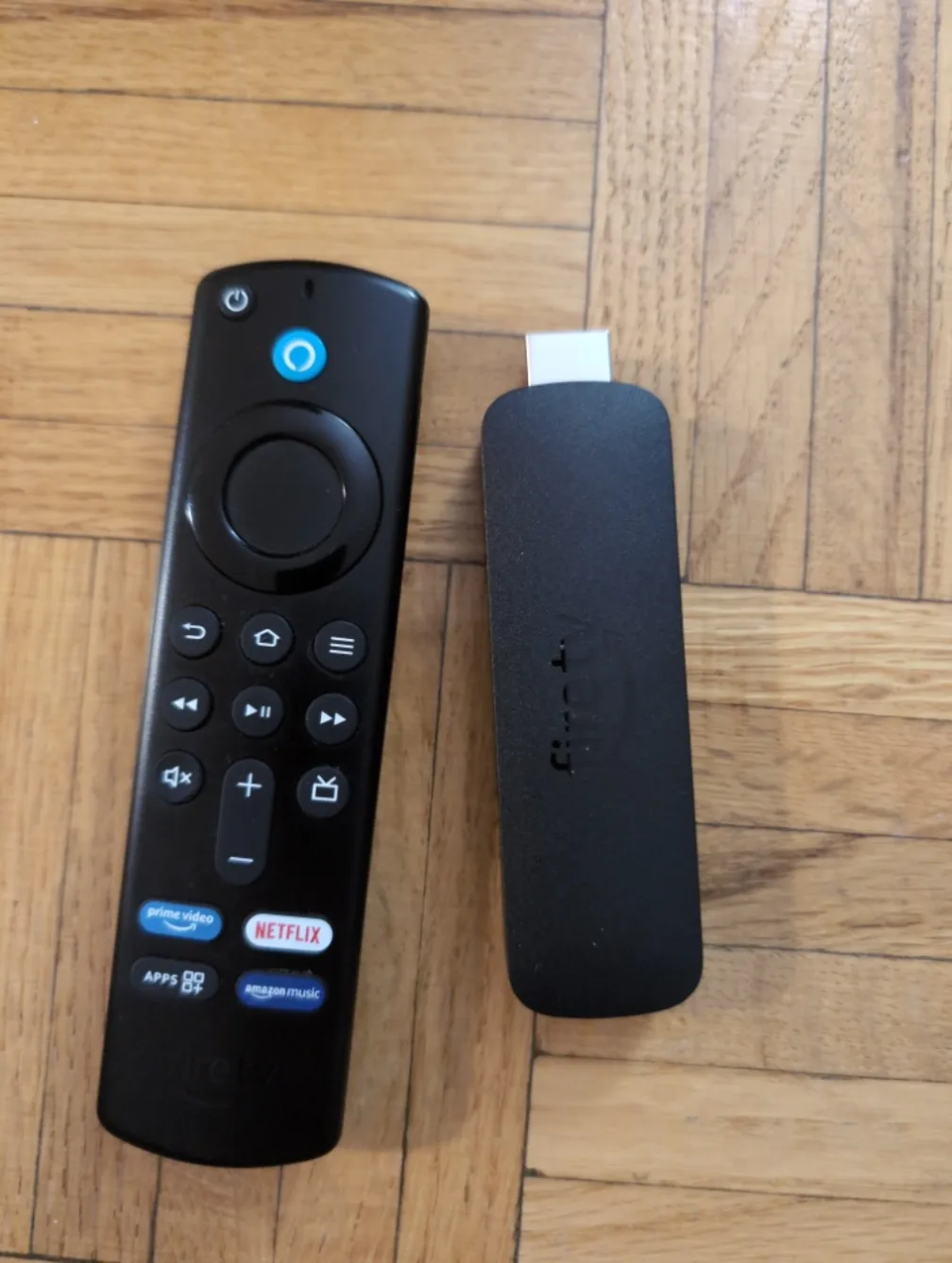 Amazon Fire TV Stick 4K - New in Box image indicator(3)