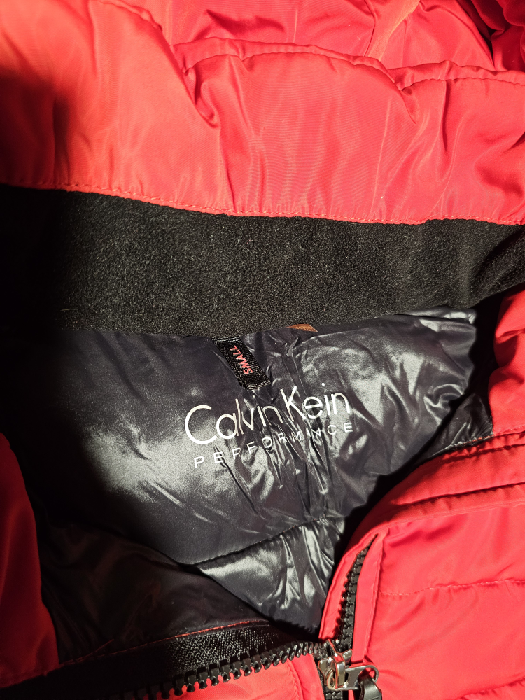Calvin Klein Performance Red Puffer Jacket - Small - photo 2
