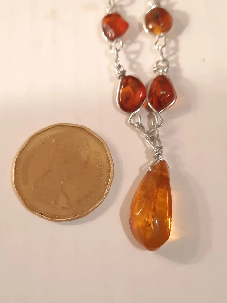 Amber & Coral Jewellery Set - Necklaces & Bracelet image indicator(6)