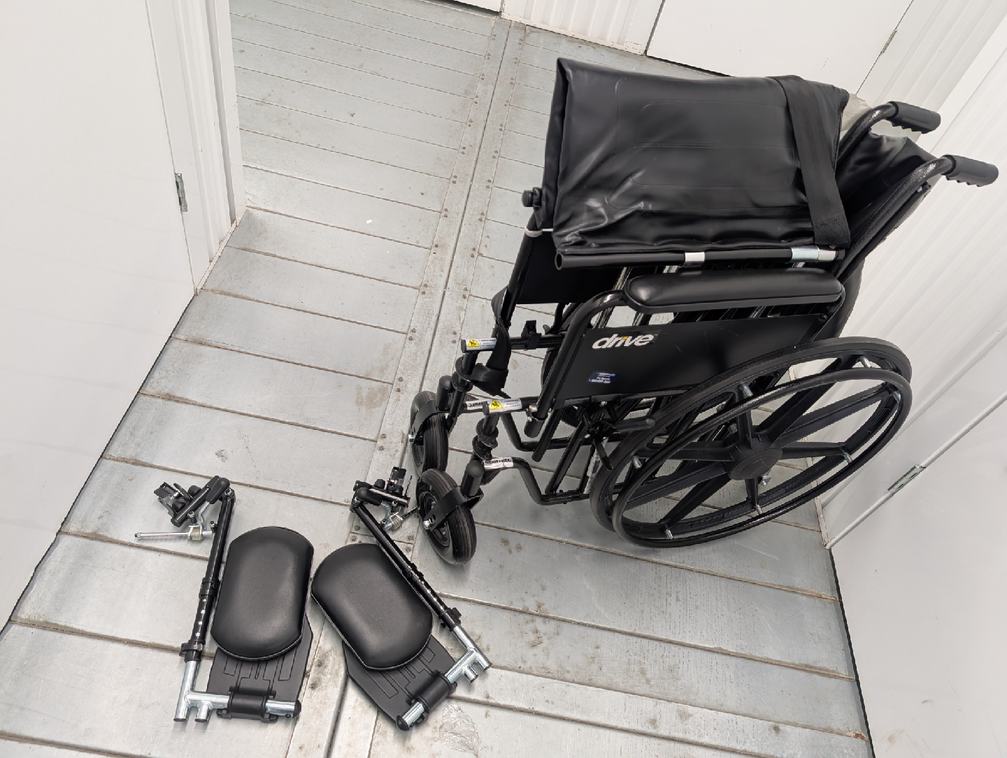 Drive Wheelchair with Leg Rests