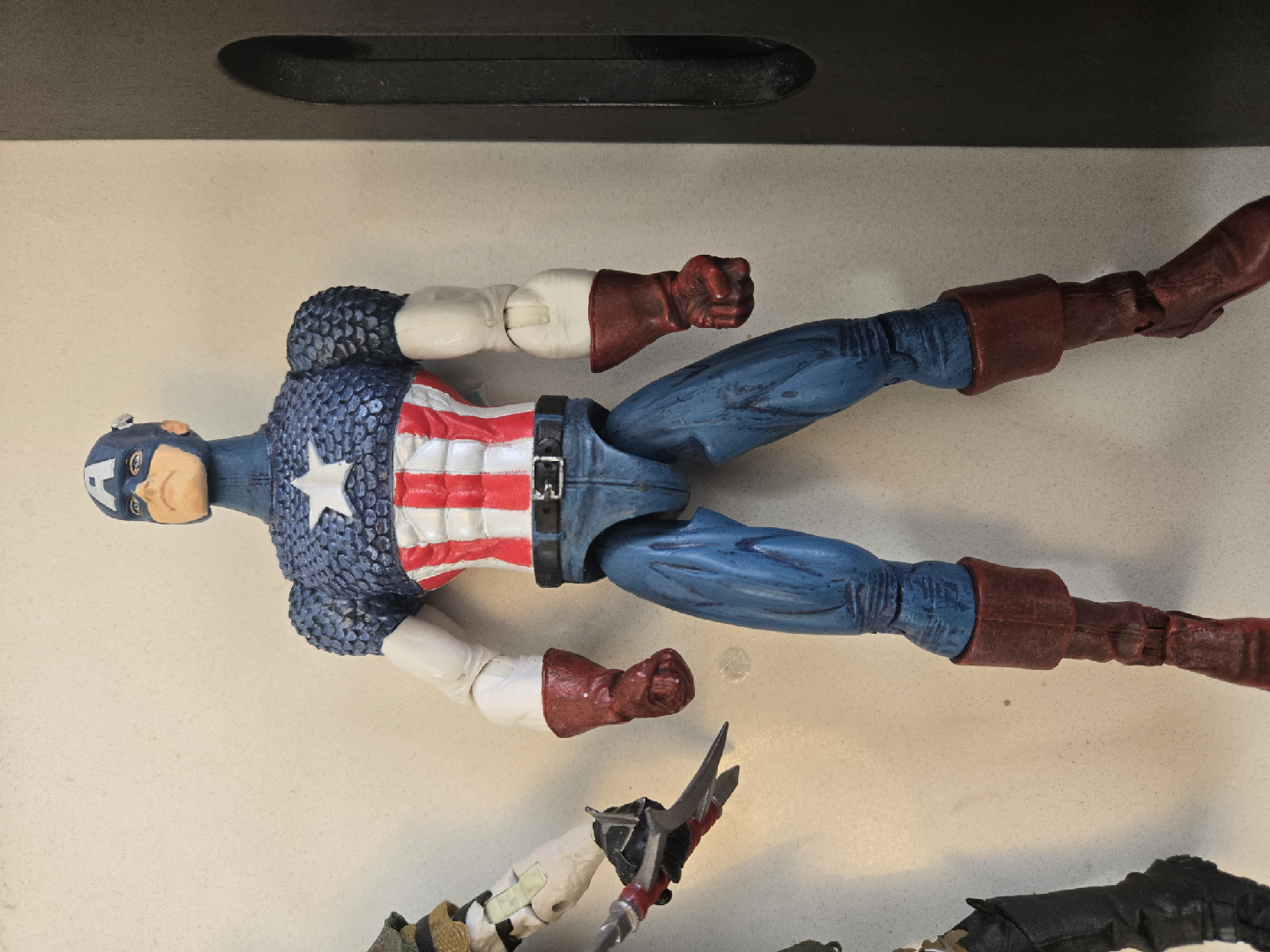 3 misc 7 inch action figures - photo 5