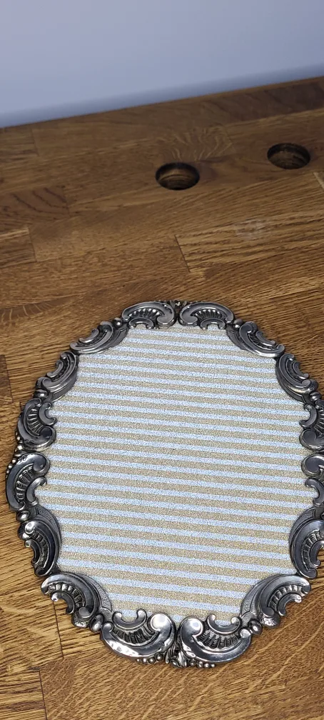 Vintage Silver Plated Picture Frame image indicator(3)