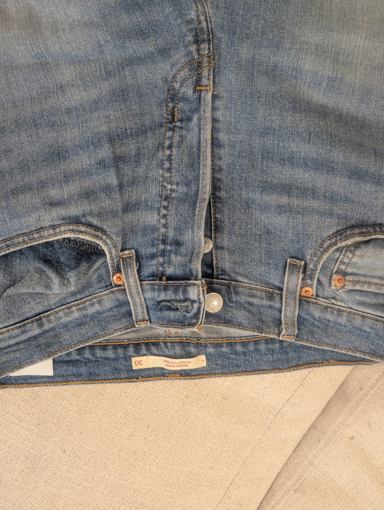 Levi's Women's ripped skinny jeans, Size 30 - photo 2