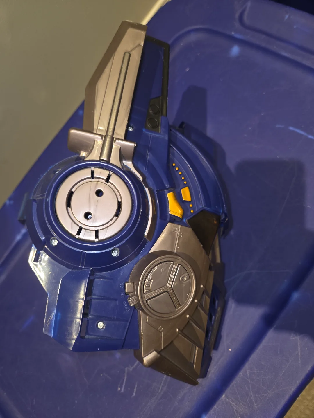 Transformers Optimus Prime Voice Changer Helmet image indicator(2)