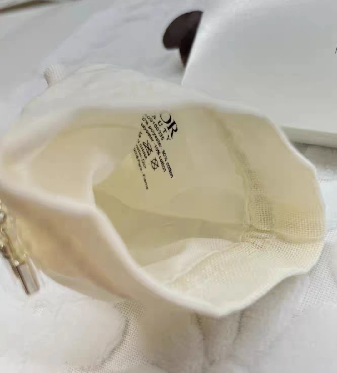 Dior Beauty Jewelry Bag  with Charm - photo 2