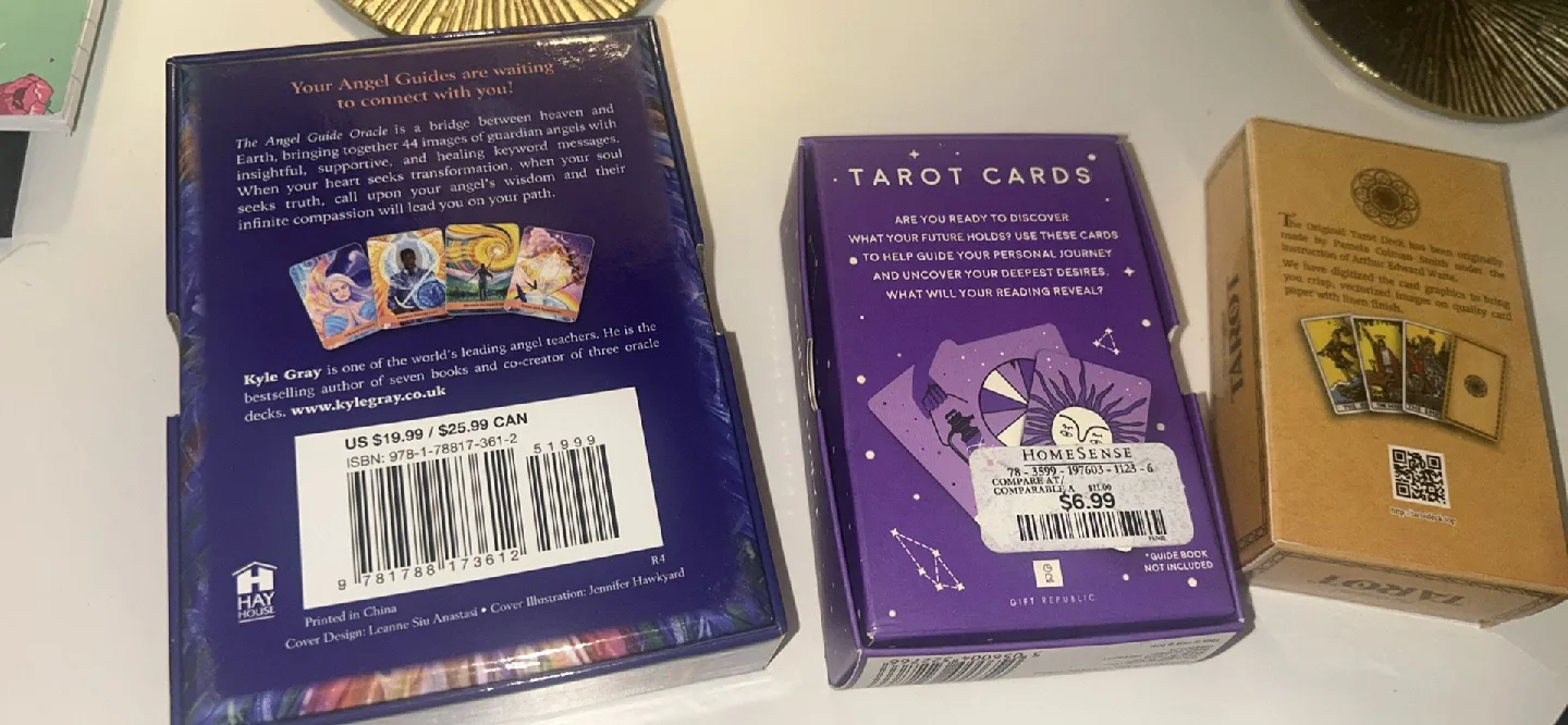 Angel Guide Oracle & Tarot Cards image indicator(2)