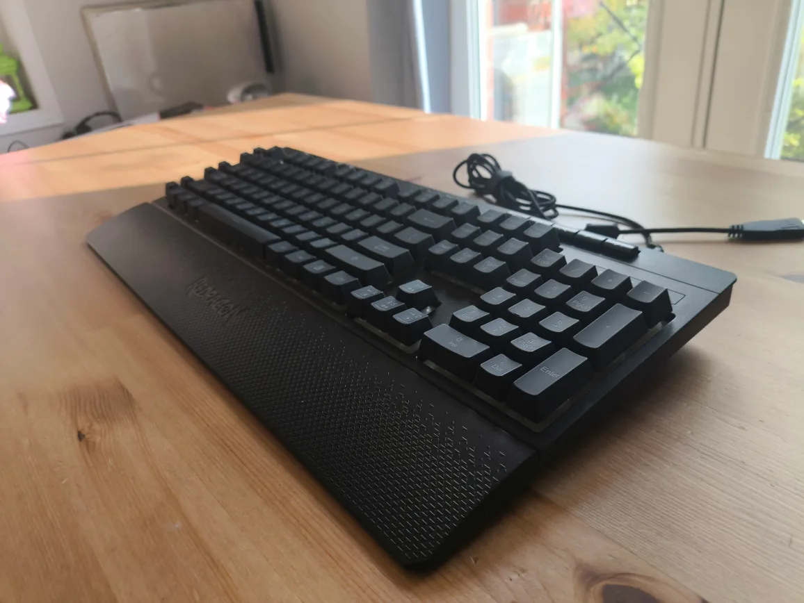 Redragon K552 Kumara Mechanical Keyboard ( 50% DISCOUNT!!) image indicator(5)