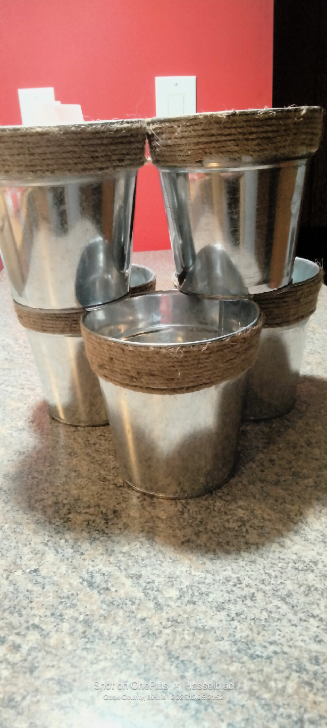 Metal Vase With Rope - 5.5 in x 5.37 cm - photo 3