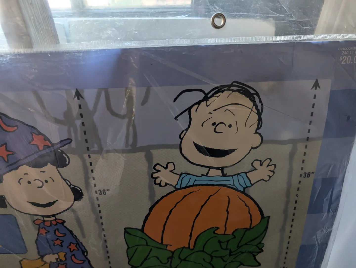 Peanuts Lucy and Linus 3ft Standee image indicator(4)