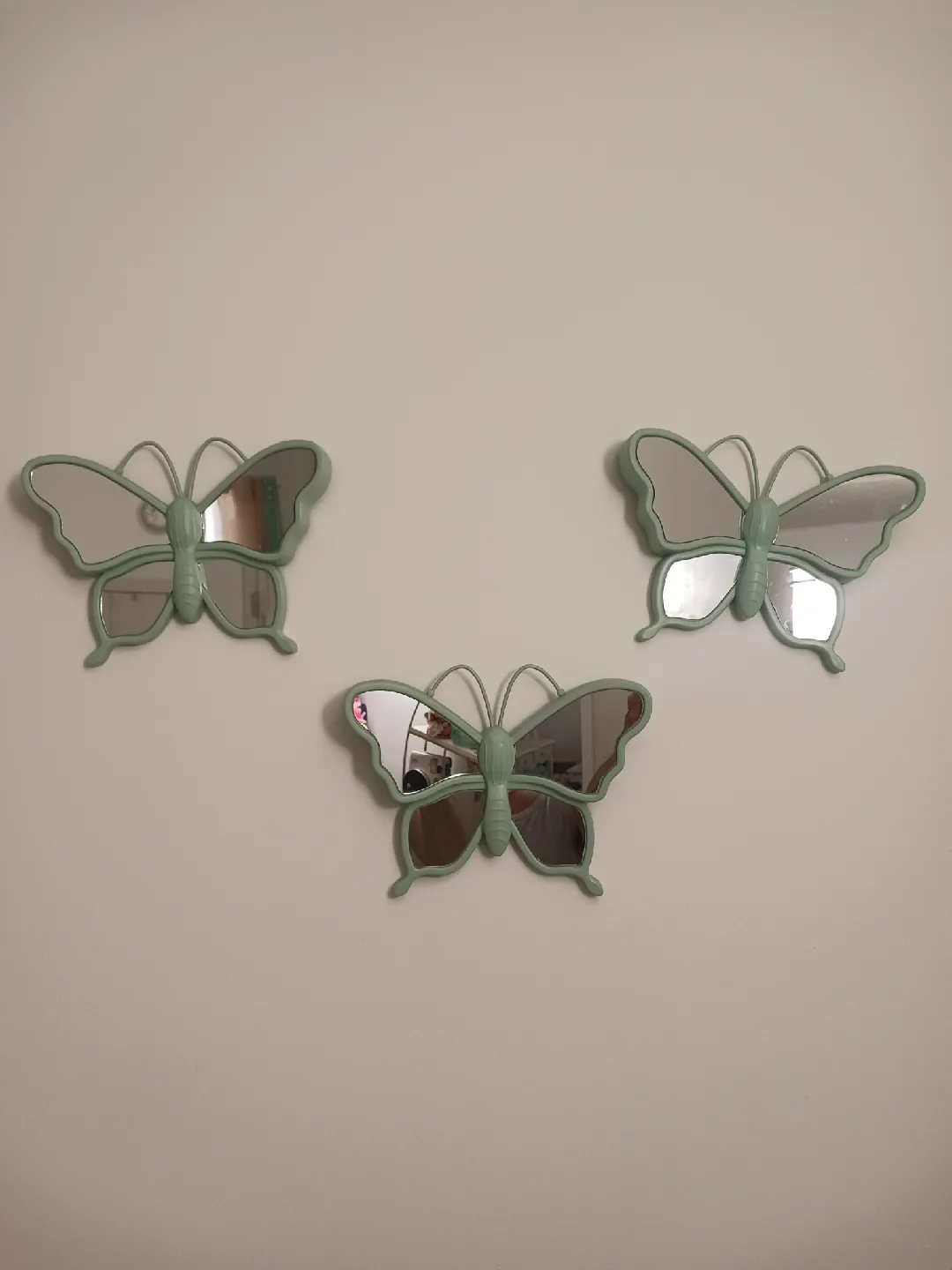 Butterfly Wall Mirror Set (3pc) –Green Accent Mirrors thumbnail