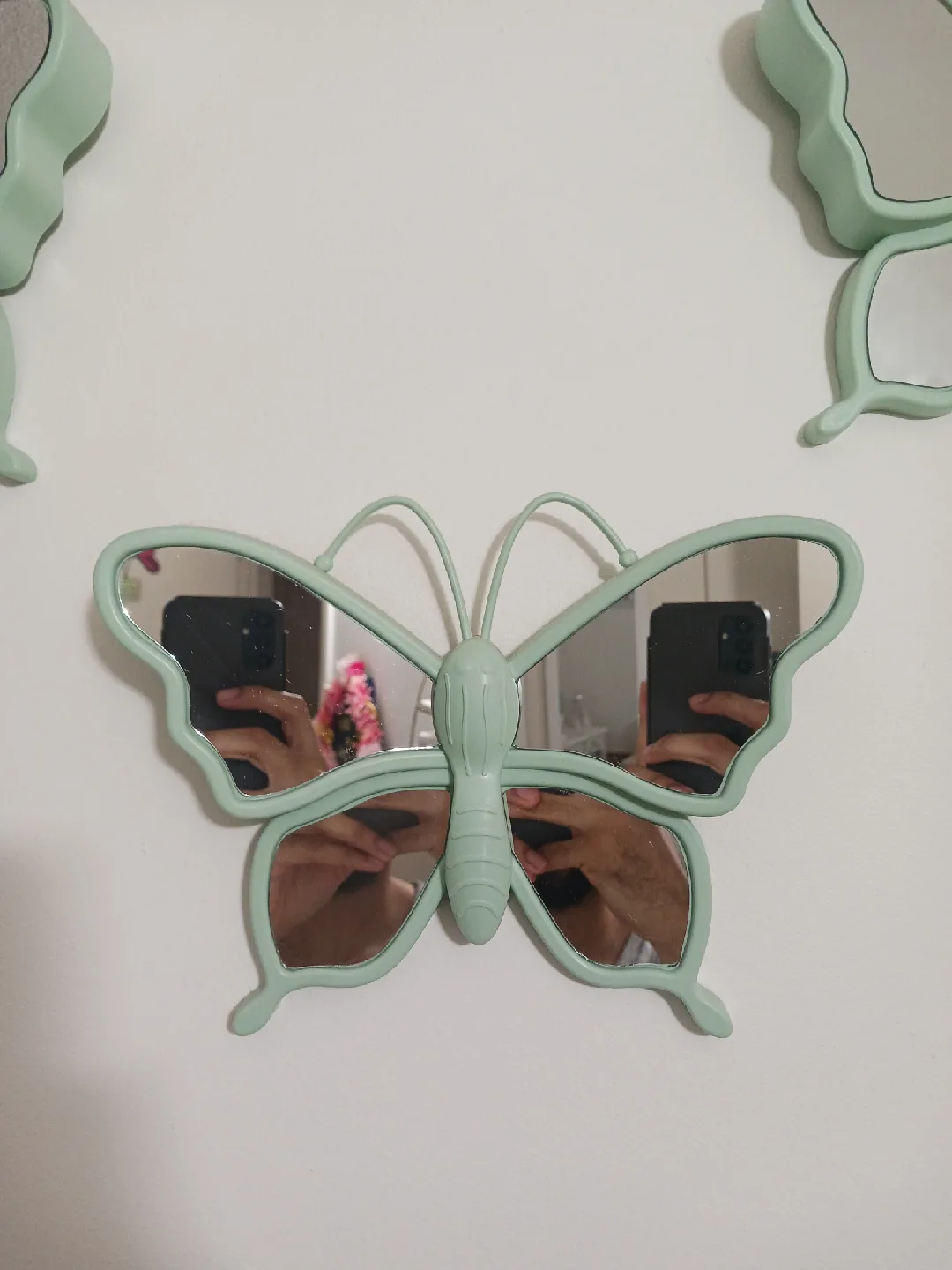 Butterfly Wall Mirror Set (3pc) –Green Accent Mirrors image indicator(8)