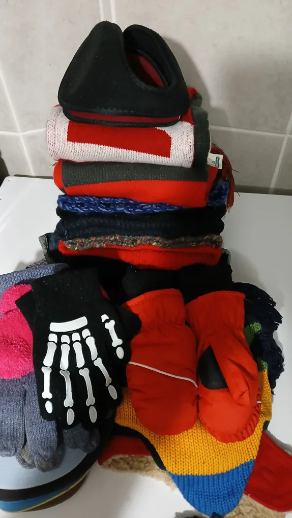 assorted hats and scarves for $10.00 image indicator(2)