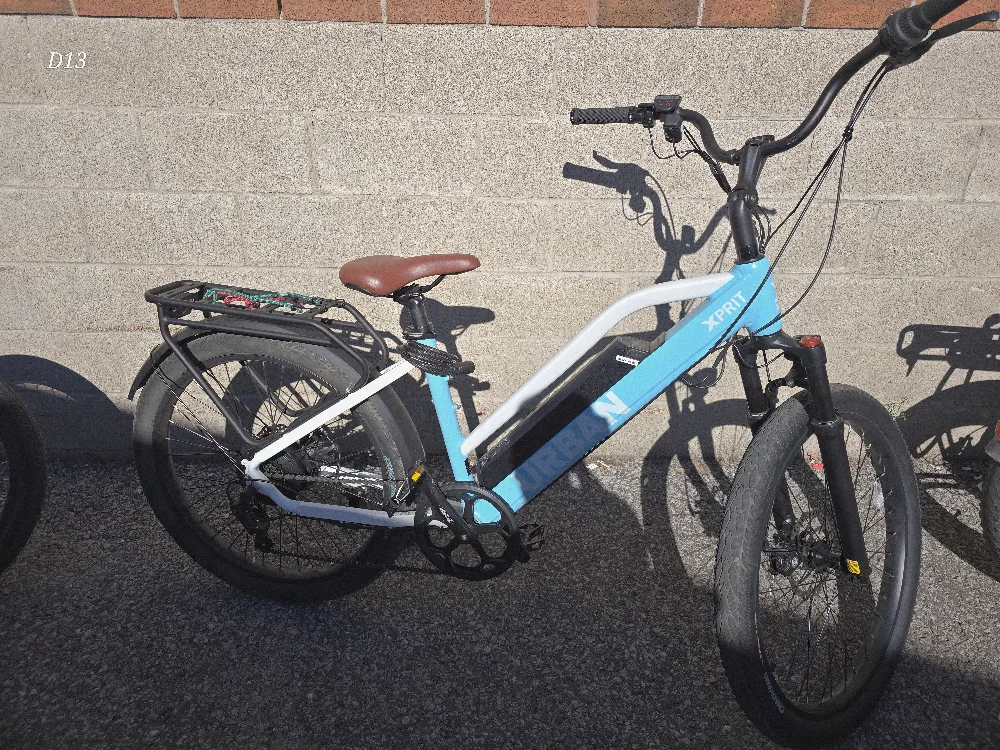 I sell or exchange for an iPhone image indicator(6)