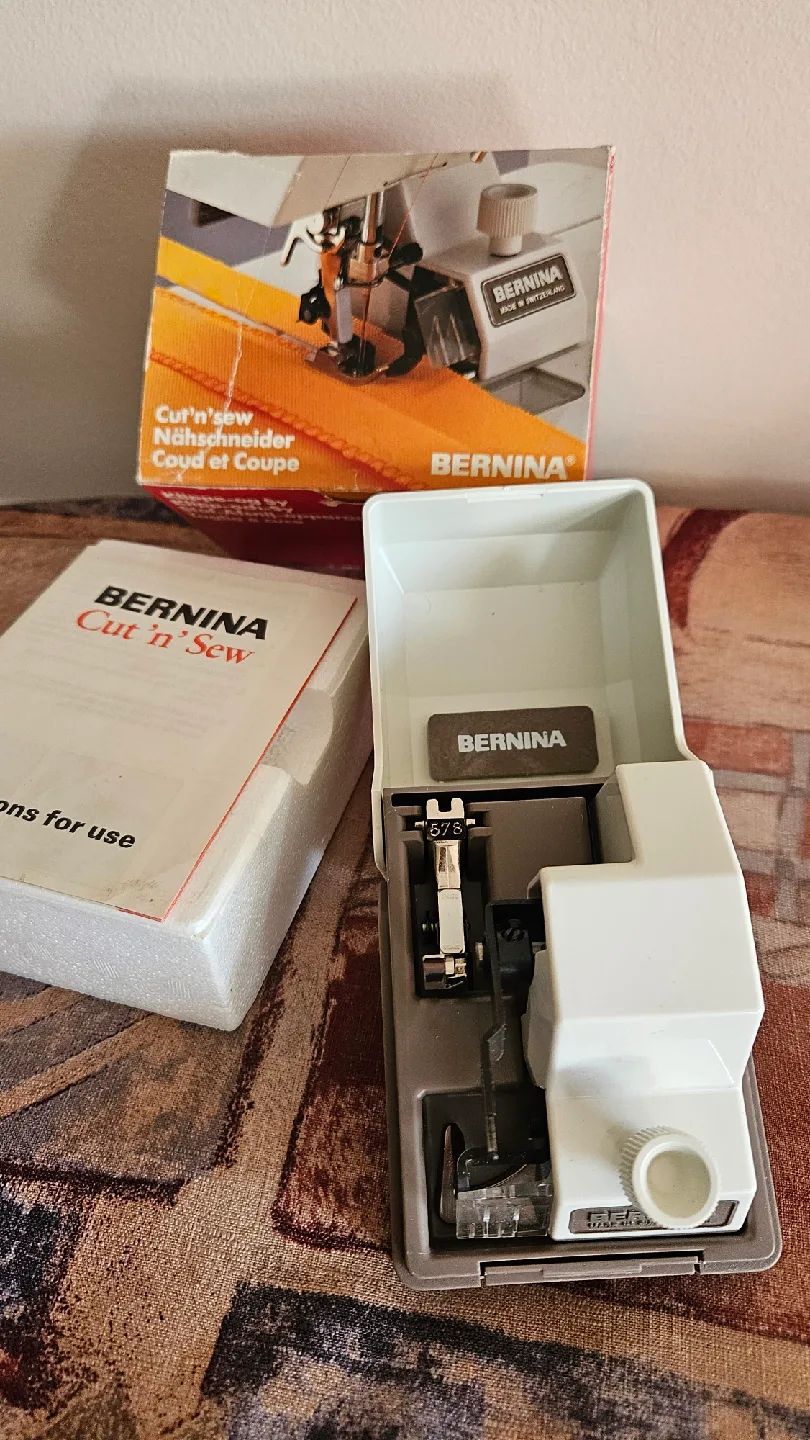 Bernina Cut'n'Sew Näschneider Sewing Machine Attachment image indicator(2)