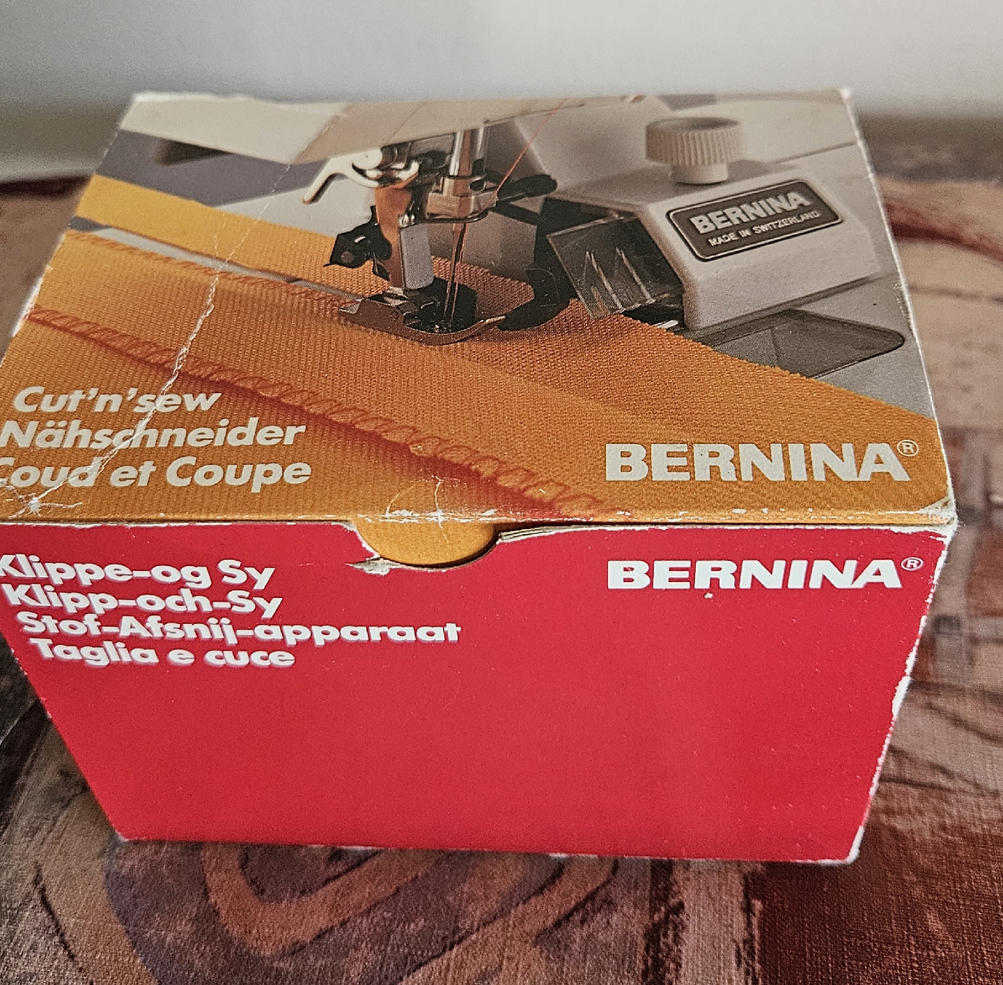 Bernina Cut'n'Sew Näschneider Sewing Machine Attachment - photo 4