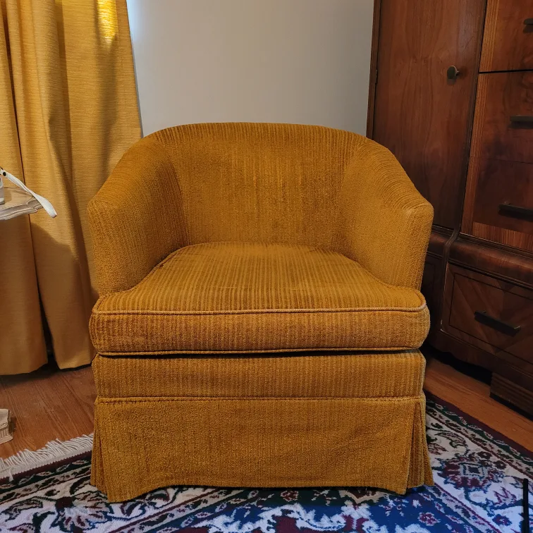 Vintage Gold Barrel Chair thumbnail