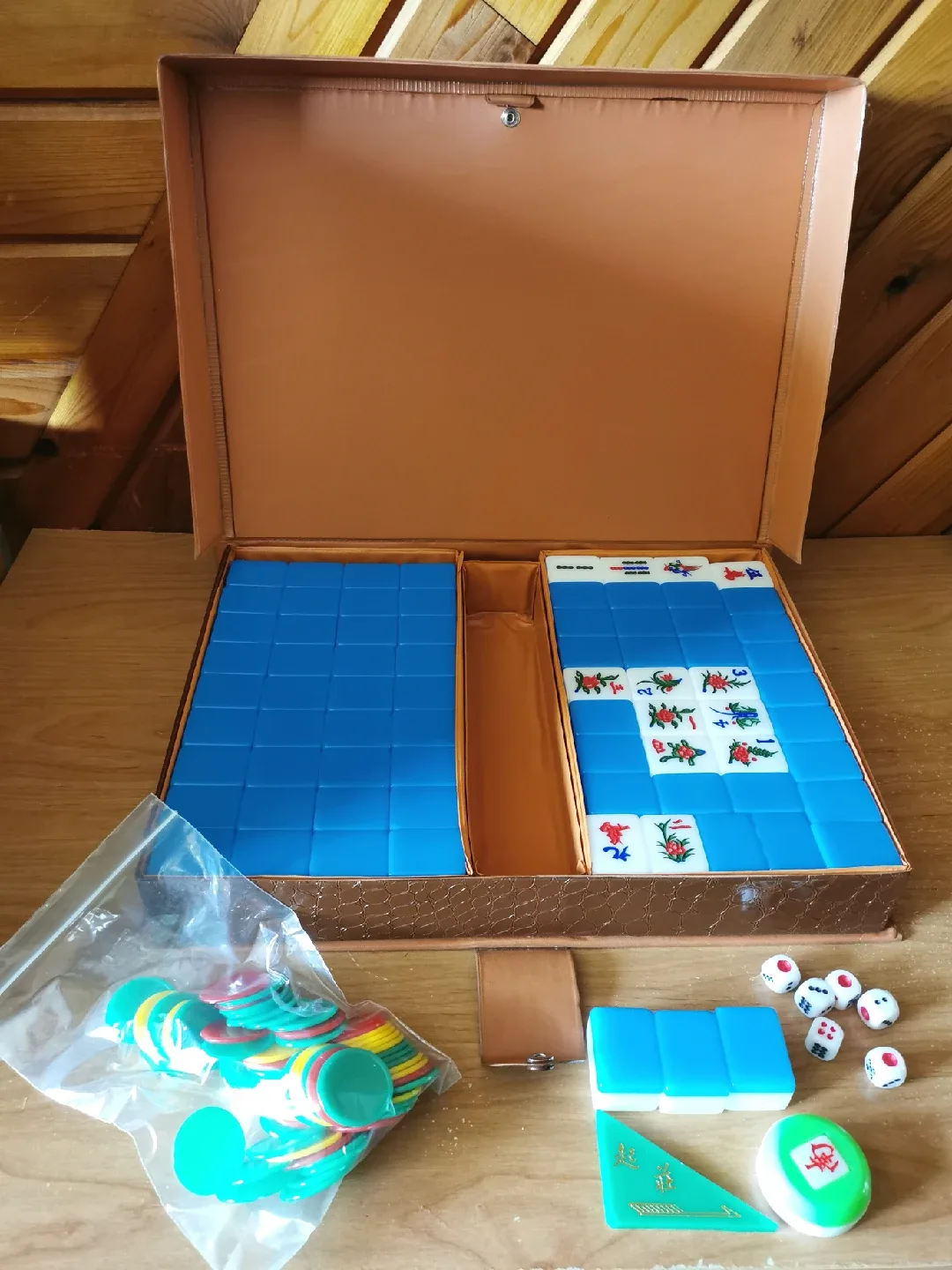 Vintage Mahjong Game Set