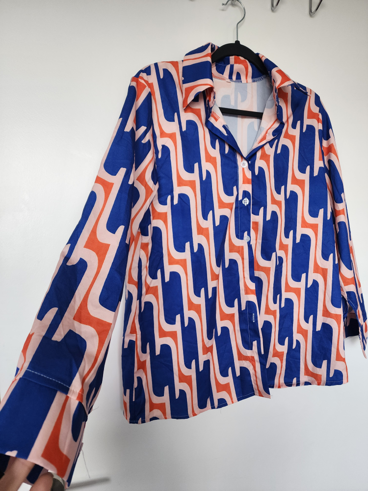 (ALL NEW NEVER WORN) Assorted Women's Button Down Shirts - photo 3