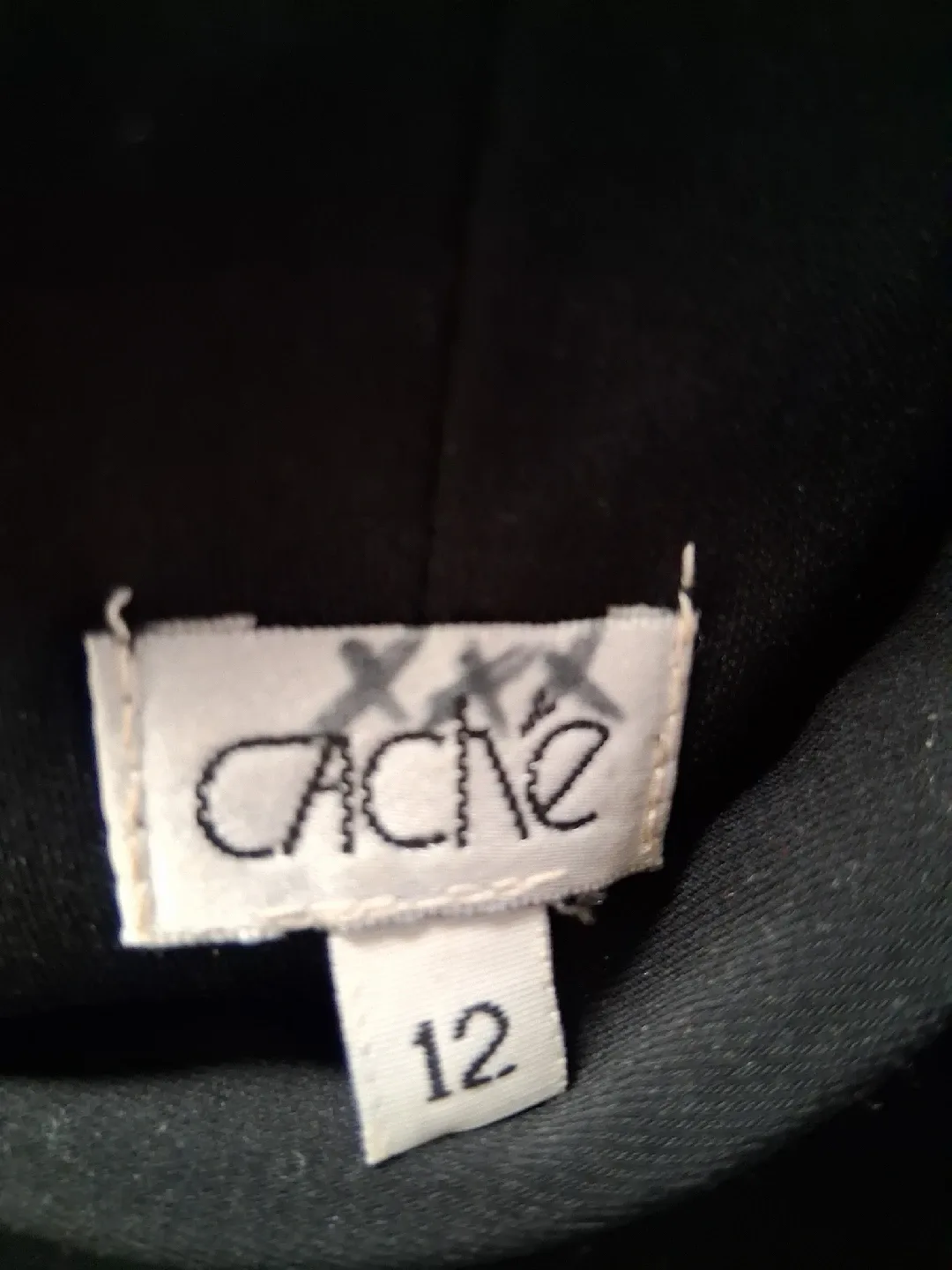 Black One-Shoulder Dress Cache image indicator(7)