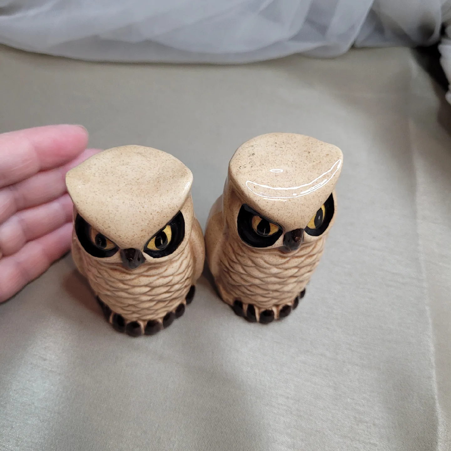 Pair of Vintage Ceramic 3 1/4" Tall Owl Figurines image indicator(9)