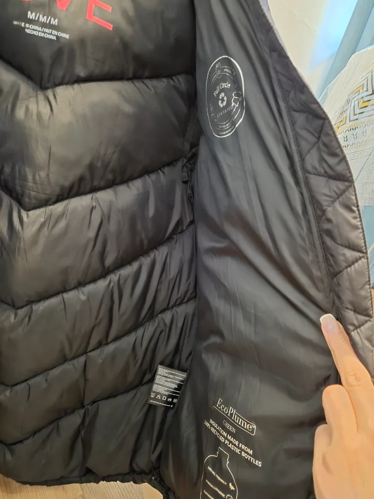 Bernardo Black Puffer Jacket - Size M image indicator(6)