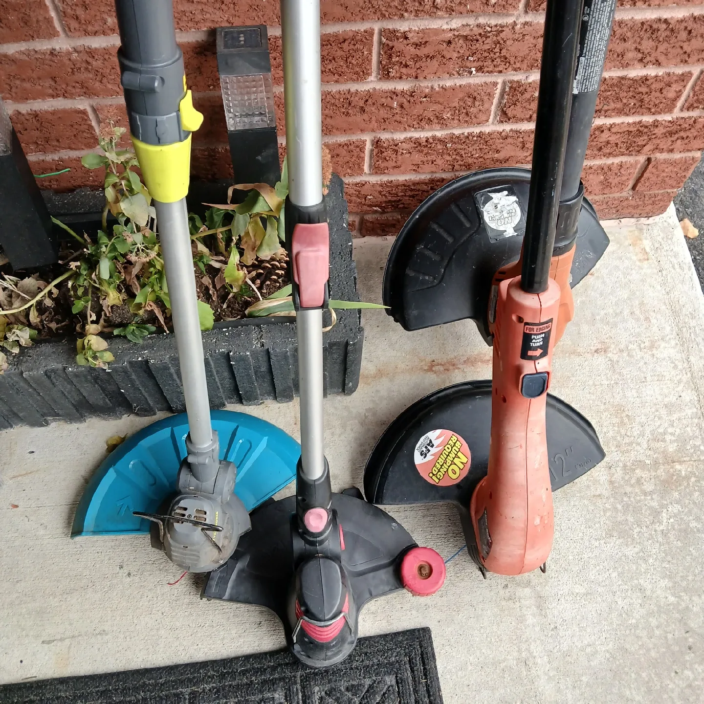 Various Weed Trimmers. image indicator(2)