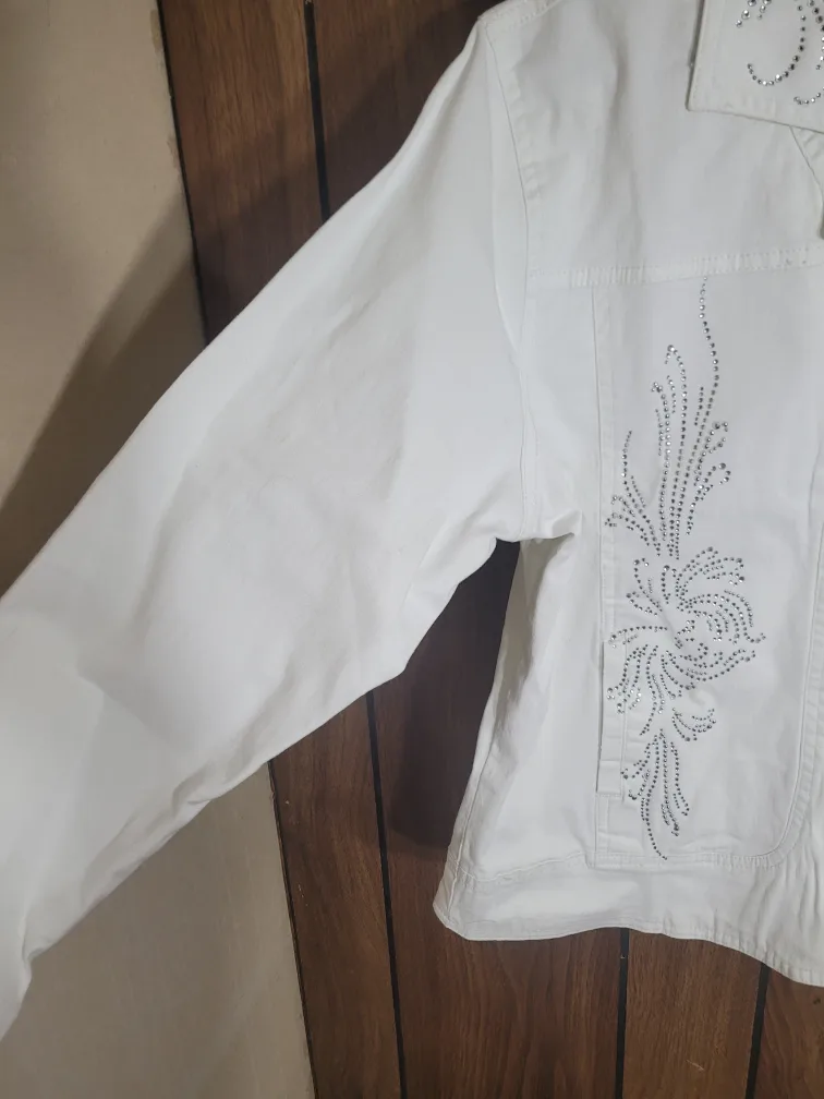 Distinct White Embellished Denim Jacket - Size S image indicator(2)
