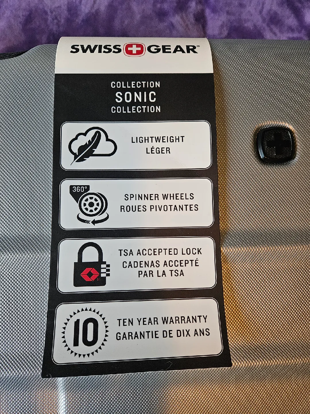 Swiss Gear Sonic Collection Expandable Suitcase image indicator(4)