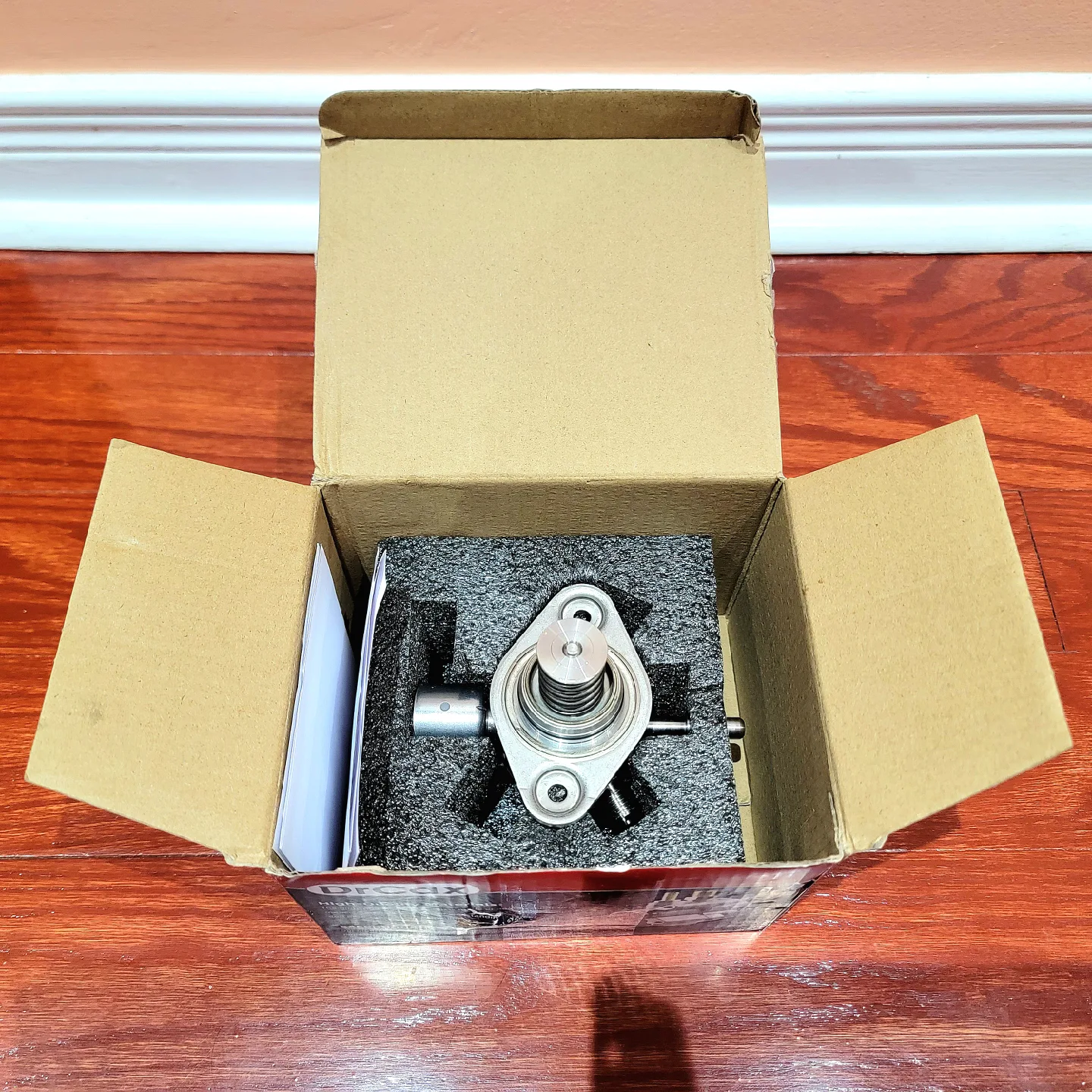 DrCax High Pressure Fuel Pump AG9Z-9350-B image indicator(4)