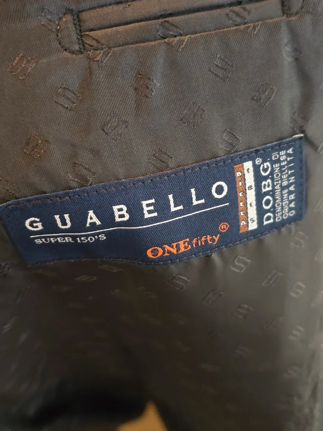 Hugo Boss Selection Suit - Size 42R - Guabello and Hugo Suit image indicator(3)