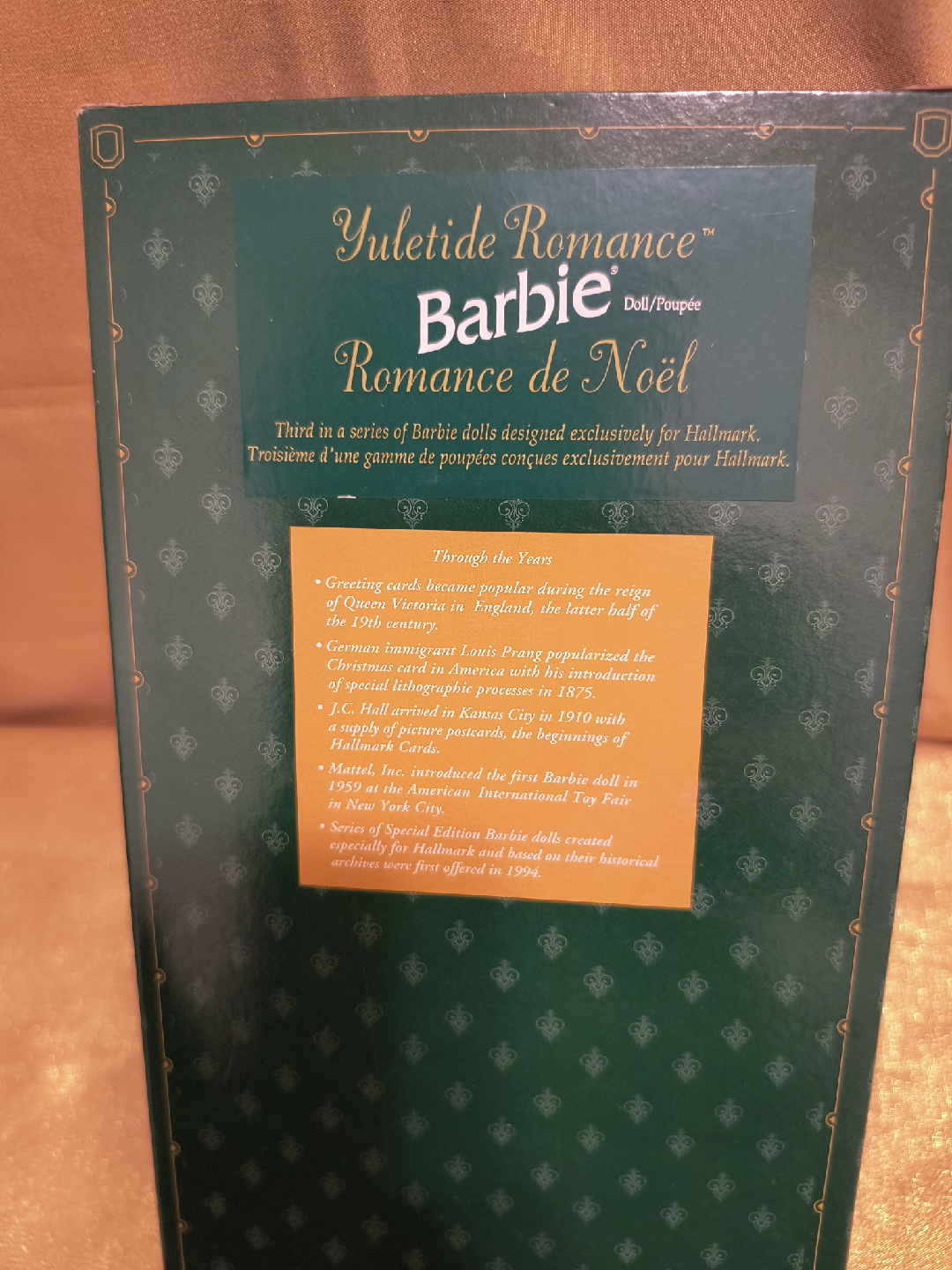 Hallmark Yule Tide Romance Barbie Doll - Special Edition - photo 3