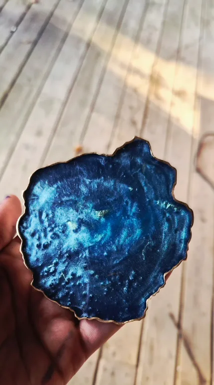 Blue Agate Coasters with Gold Trim image indicator(7)