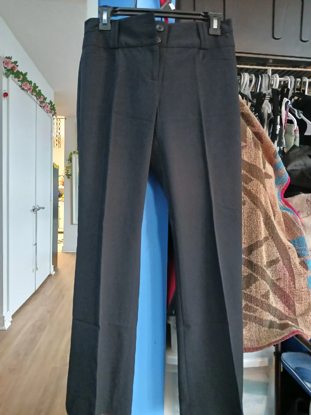 Reitmans Petites Black Pants - Size 4P thumbnail